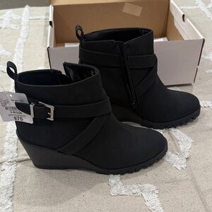 Black Ankle Boots St John Bay